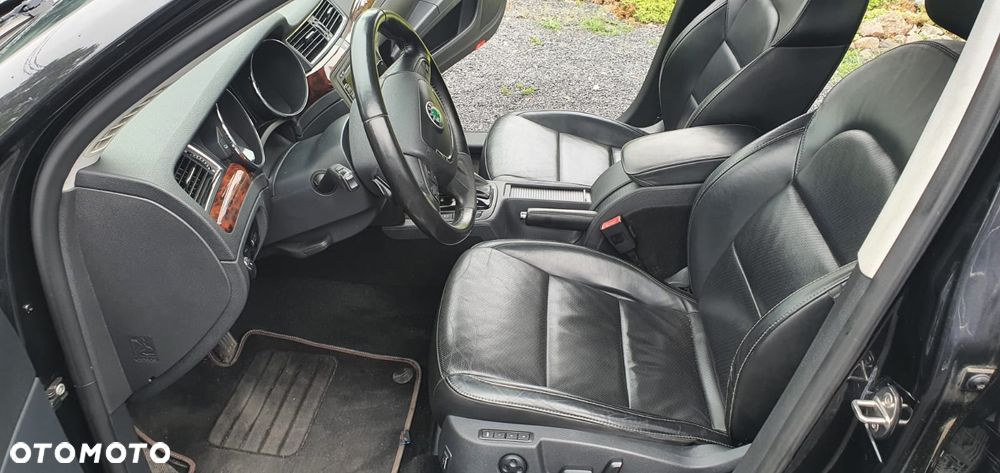 Skoda Superb 2.0 TDI Business DSG - 6