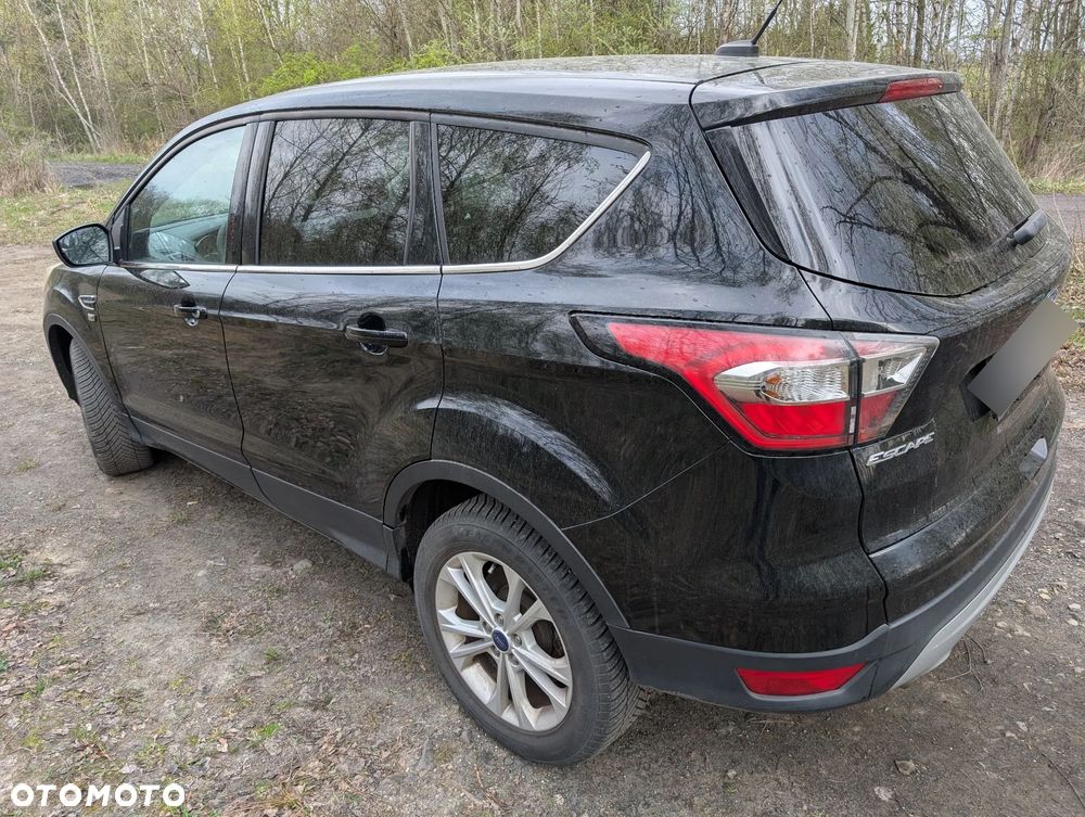 Ford Escape 2.0 EcoBoost AWD Titanium - 6