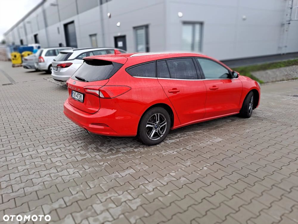 Ford Focus - 11
