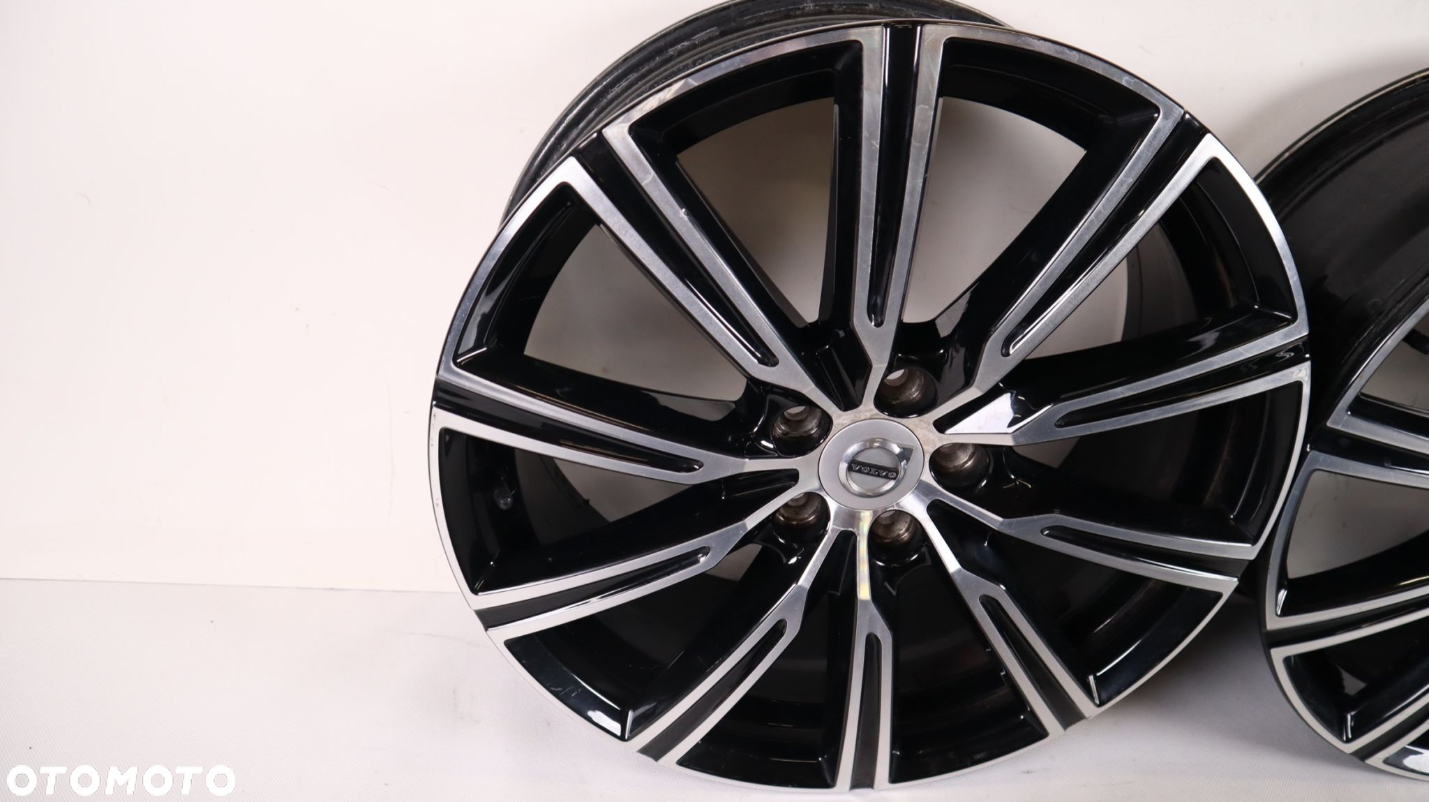 VOLVO XC60 II FELGI ALUMINIOWE 19X7.5 31680357 - 10