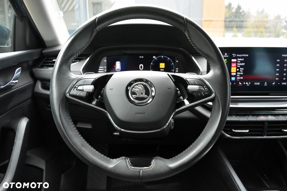 Skoda Octavia 2.0 TDI Style DSG - 11