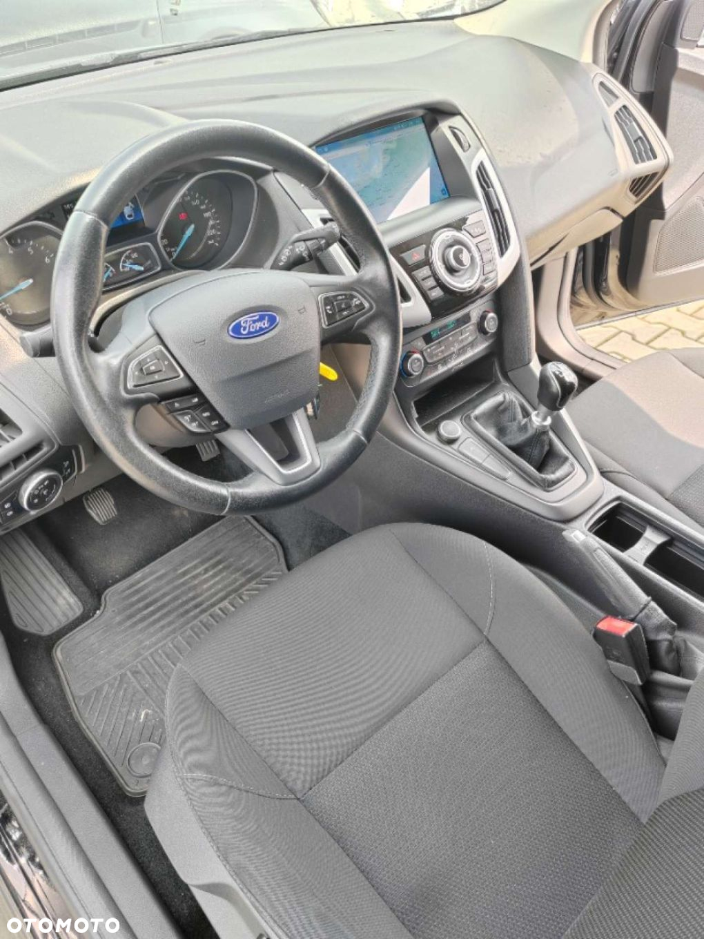 Ford Focus - 24
