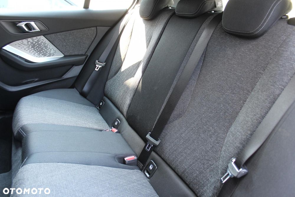 BMW Seria 1 - 9
