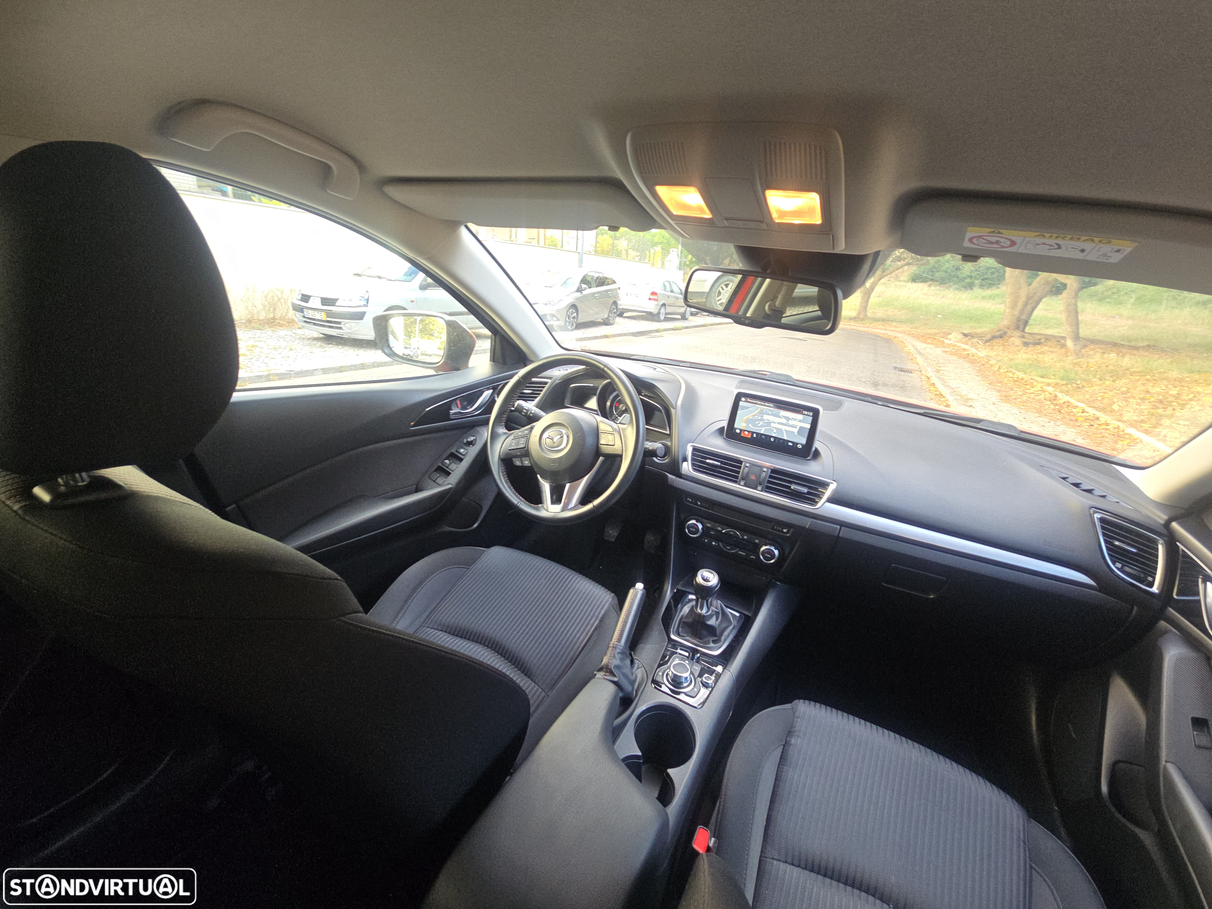 Mazda 3 1.5 Sky-D Excellence Navi - 30
