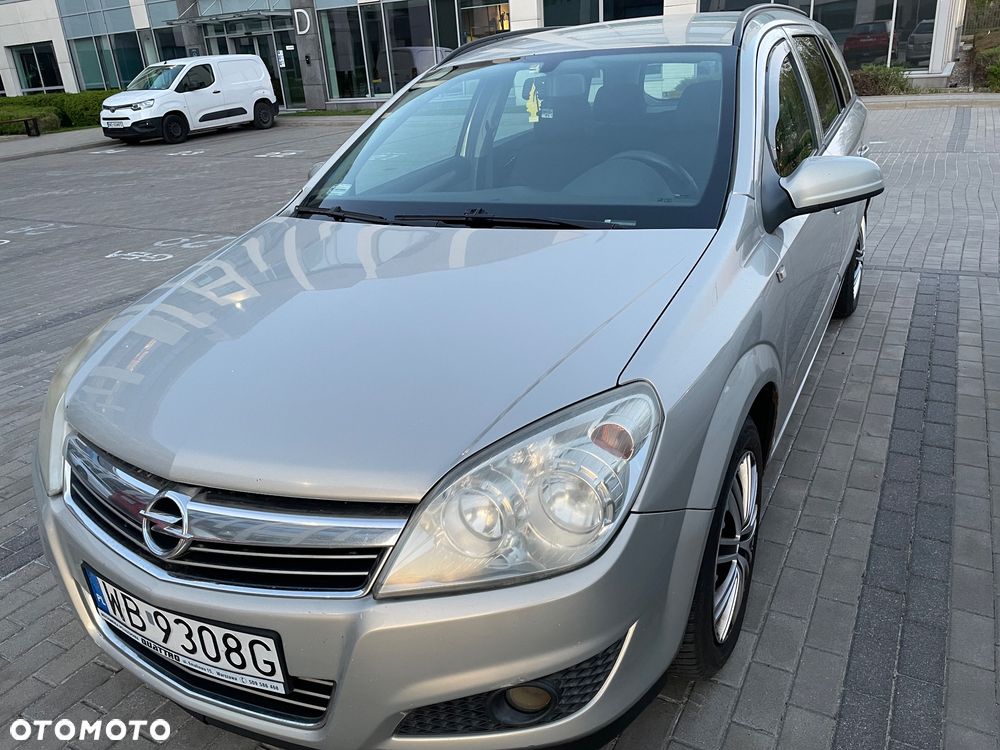 Opel Astra 1.6 Enjoy - 1
