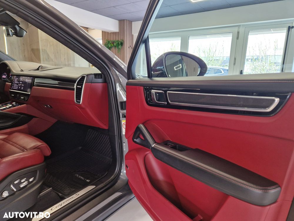 Porsche Cayenne S Tiptronic S - 12