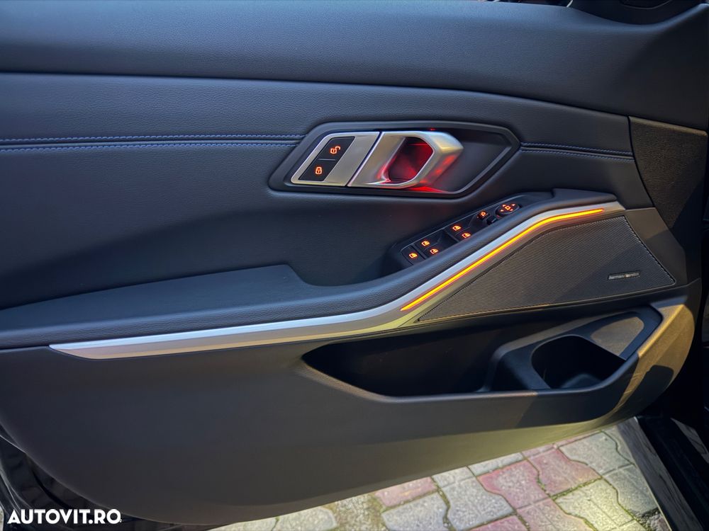 BMW Seria 3 320d Aut. Edition M Sport Shadow - 33