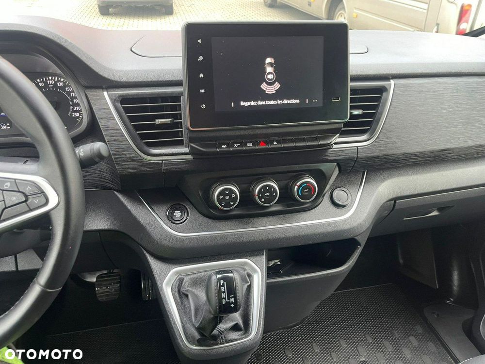 Renault Trafic - 15