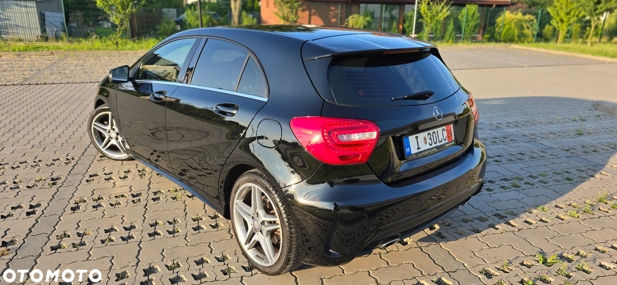 Mercedes-Benz Klasa A 180 AMG Line - 3