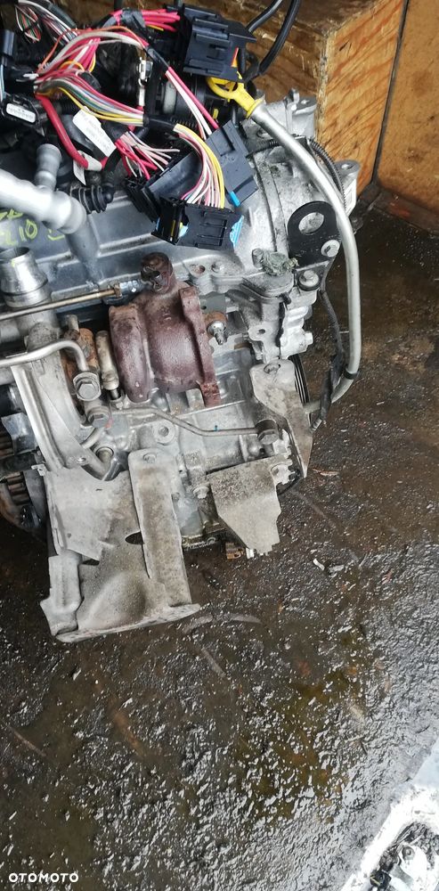 Silnik Renault Clio iv 0.9 tce H4BB4B4 - 3