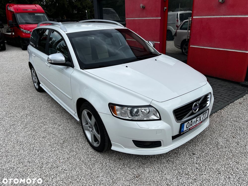 Volvo V50 DPF D2 RDesign Edition - 1