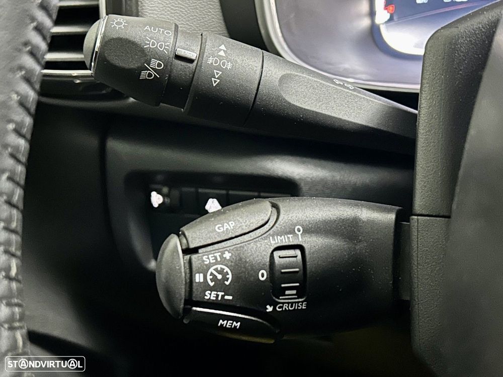 Citroën C5 Aircross 1.2 PureTech Plus - 12