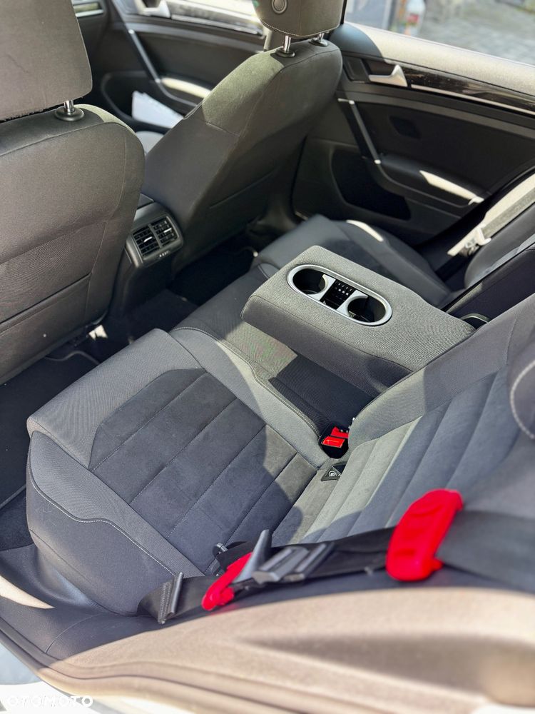 Volkswagen Golf 2.0 TDI BMT Comfortline - 10
