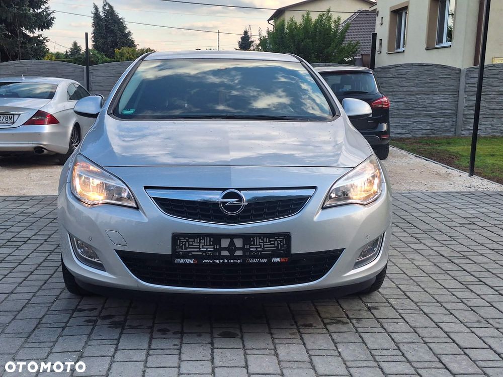 Opel Astra 1.4 Turbo - 8