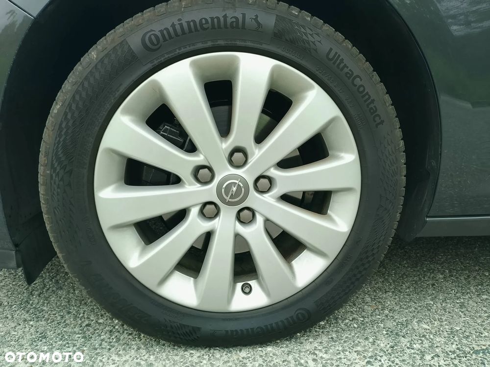 Opel Astra 1.6 CDTI DPF ecoFLEX TourerStart/Stop Exklusiv - 27