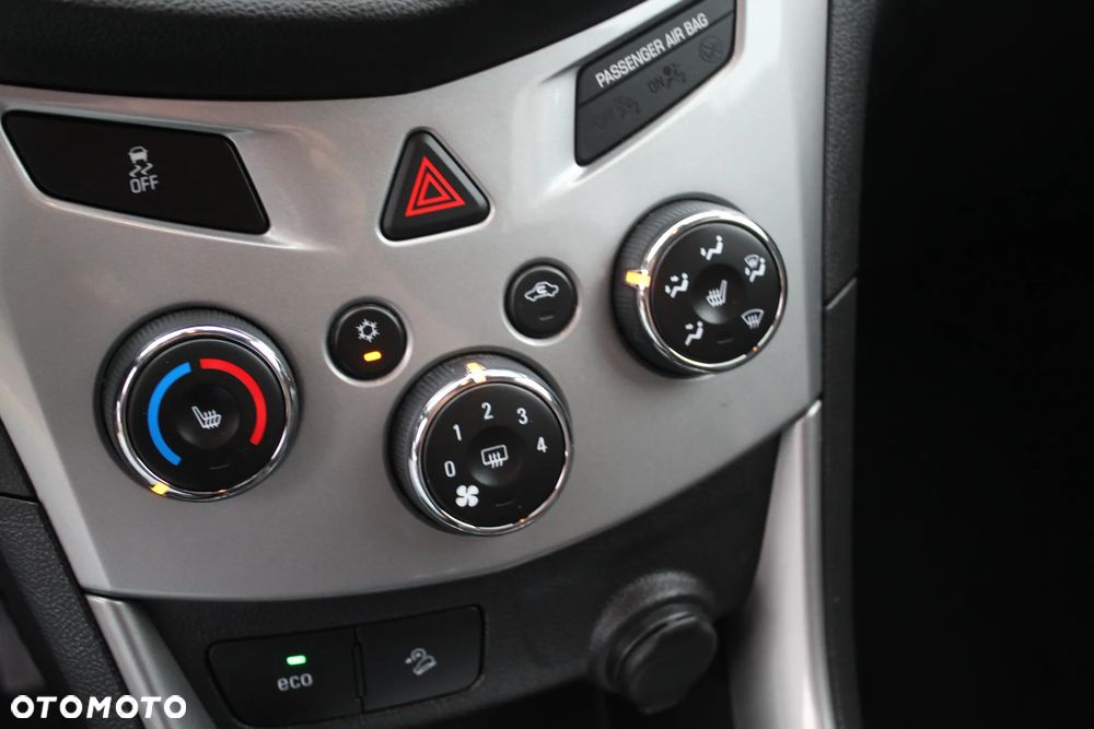 Chevrolet Trax 1.4T LT+ - 30