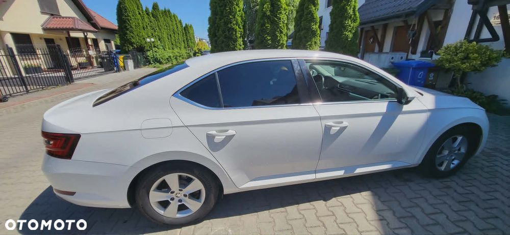 Skoda Superb 1.8 TSI Ambition - 7