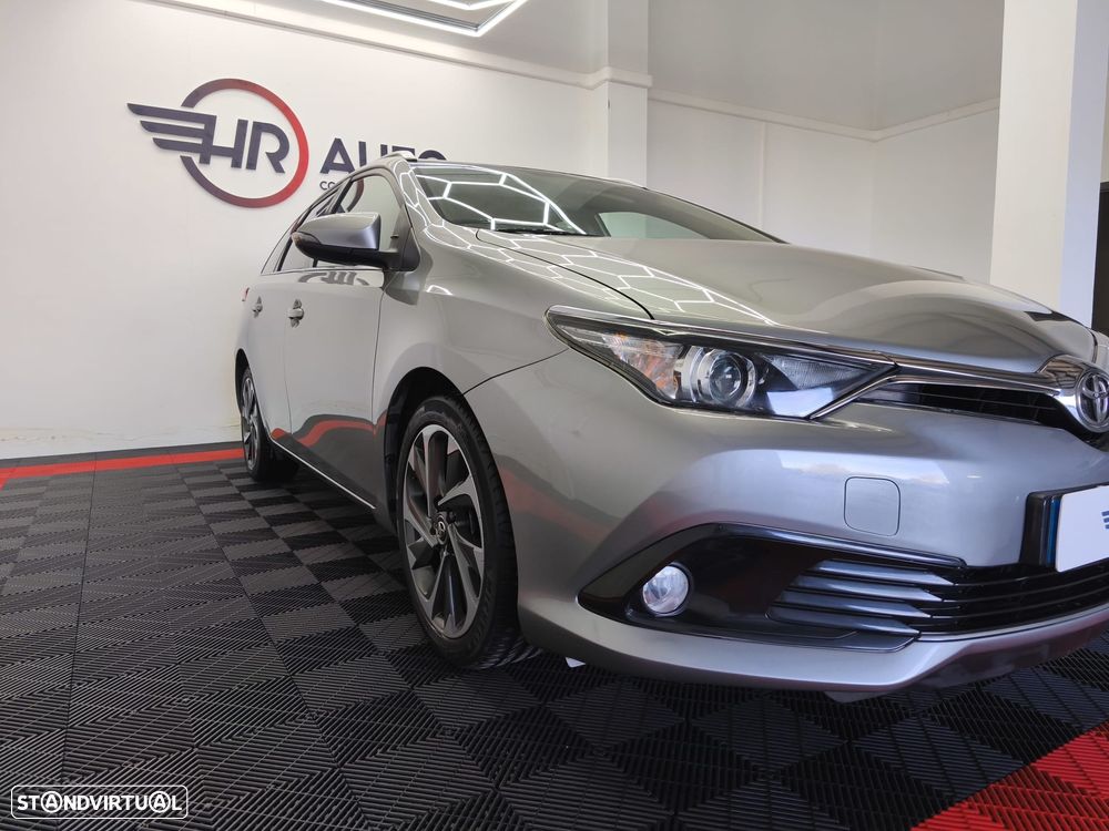 Toyota Auris Touring Sports 1.4 D-4D Comfort+Pack Sport - 5