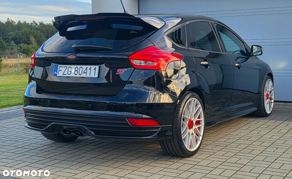 Ford Focus 2.0 EcoBoost ST-2 - 10