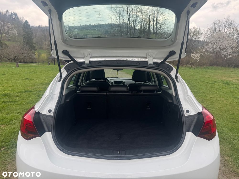 Opel Astra - 14
