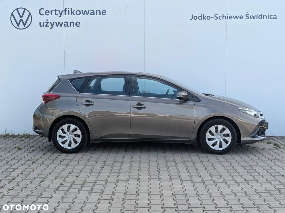 Toyota Auris 1.6 Comfort - 6