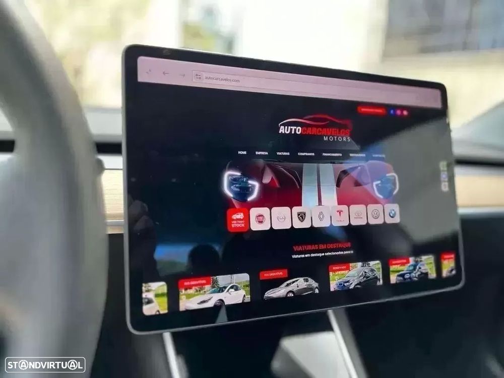 Tesla Model 3 - 25