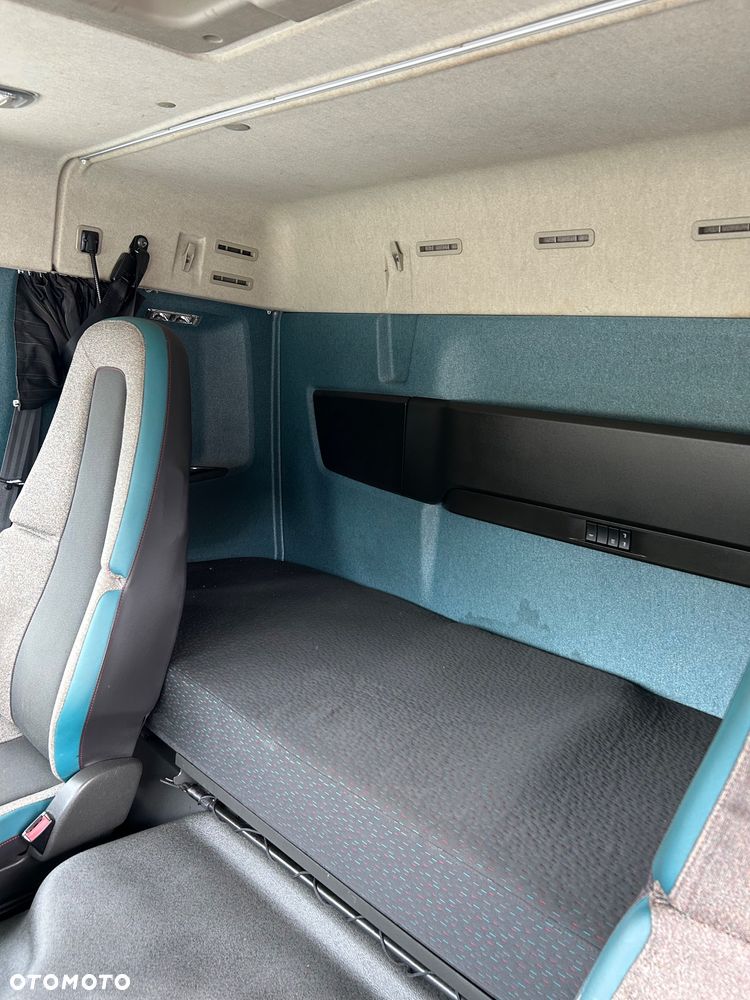 Volvo FM - 19