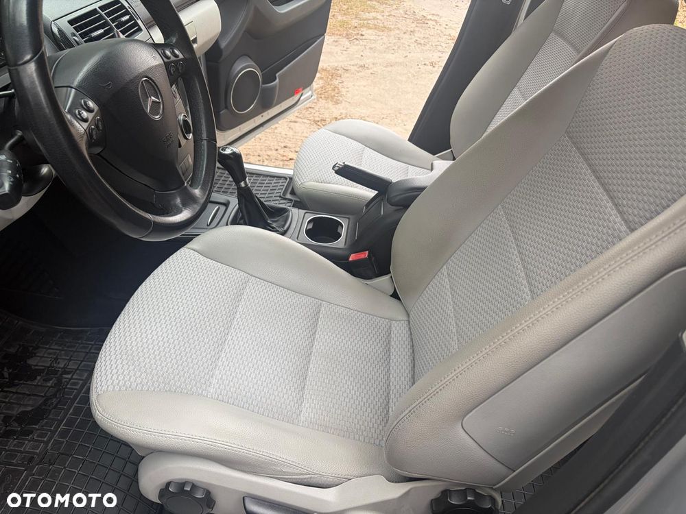 Mercedes-Benz Klasa A 180 CDI Elegance EU5 - 12