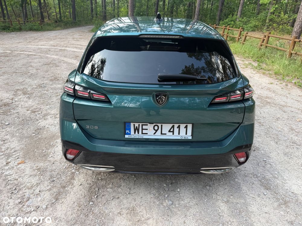 Peugeot 308 1.2 PureTech Allure Pack S&S EAT8 - 32