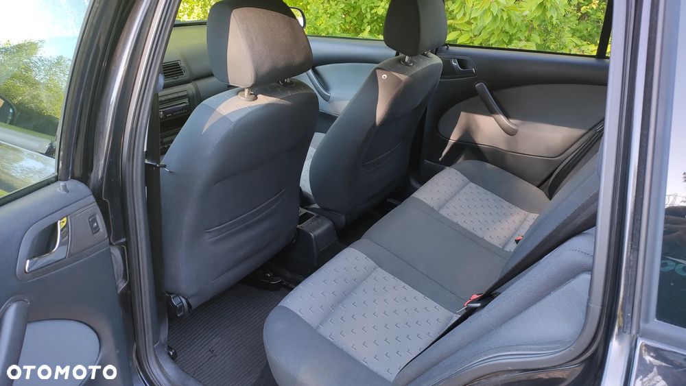 Skoda Octavia 1.9 TDI Tour - 12