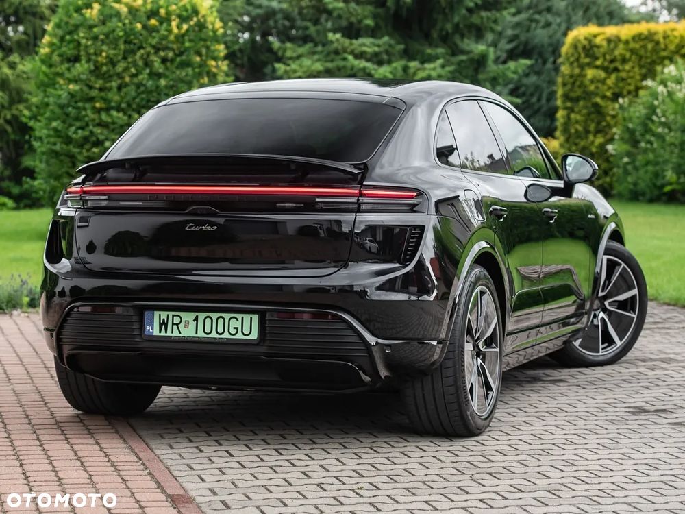Porsche Macan - 12