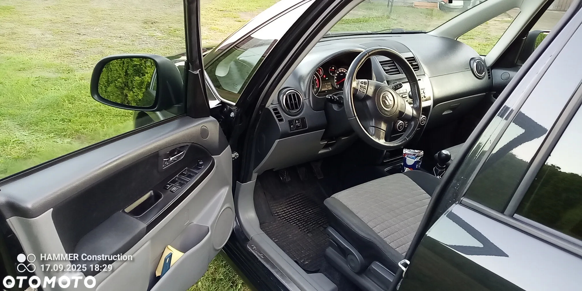 Suzuki SX4 1.6 Premium 4WD - 32