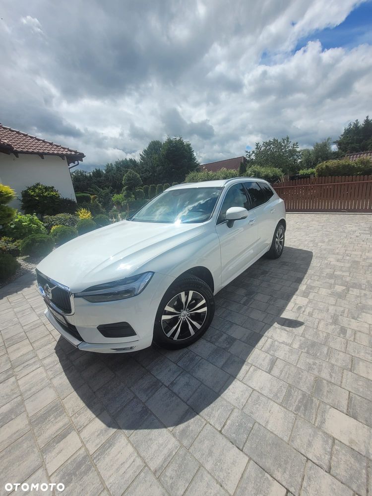 Volvo XC 60 B4 B Momentum Pro - 11