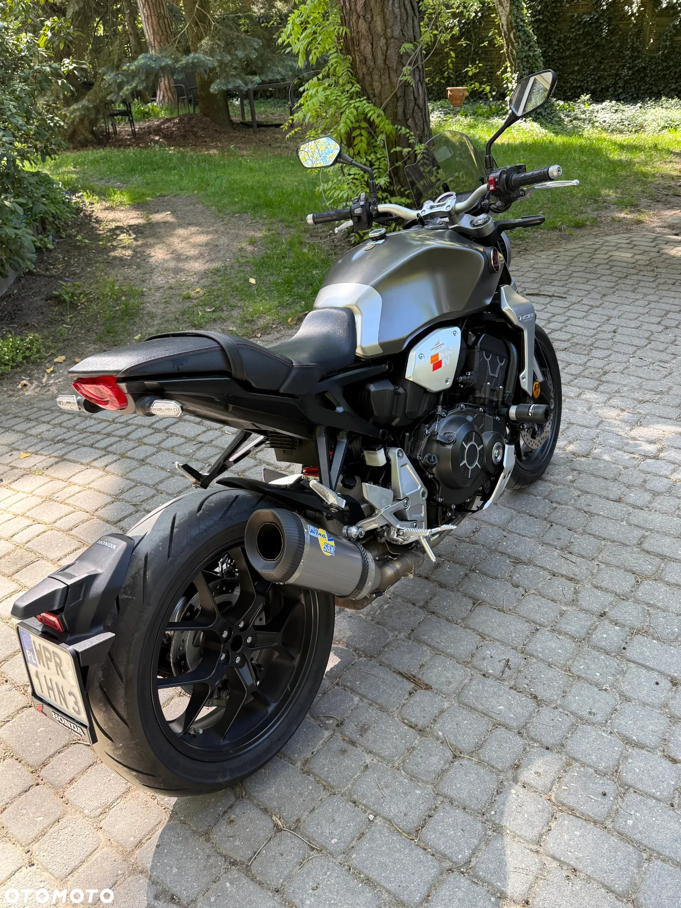Honda CB - 4