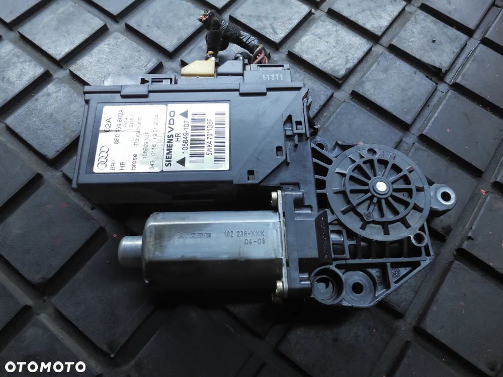 SILNICZEK SZYB PRAWY PRZÓD AUDI A4 B6 8E1959802A POSIADAM 2 SZT - 1