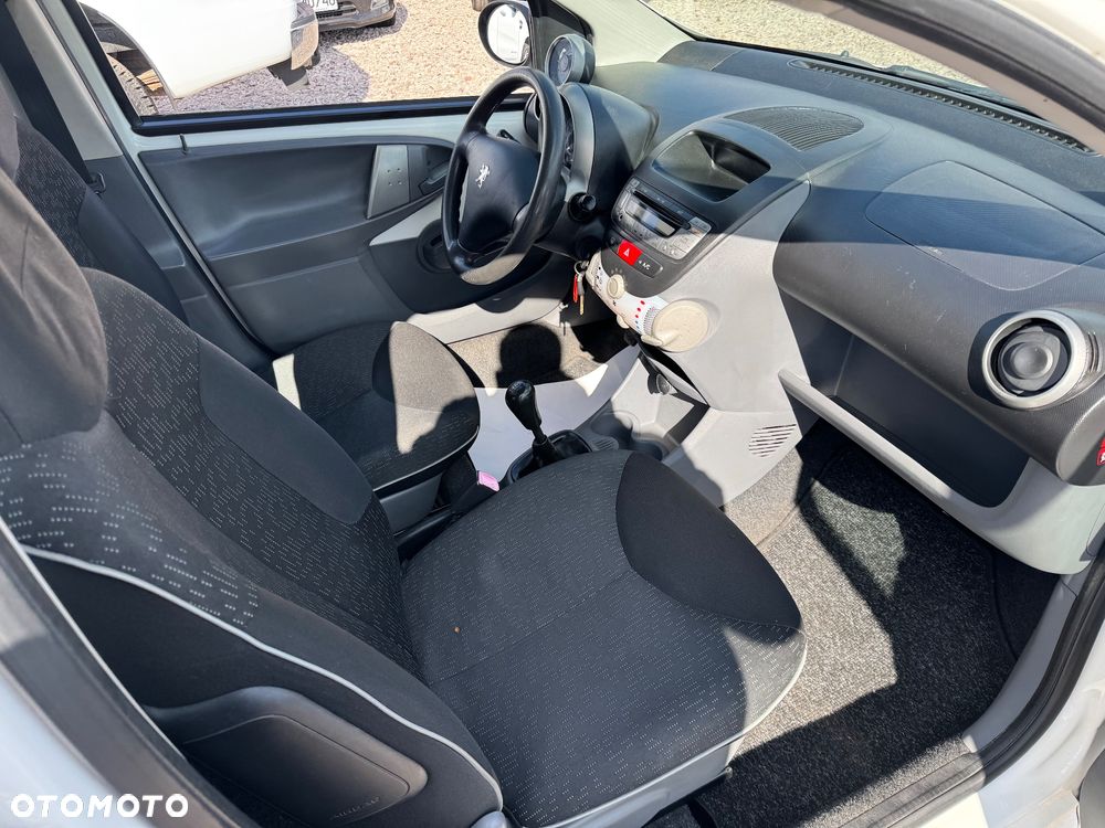 Peugeot 107 - 5