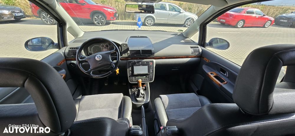 Volkswagen Sharan 2.0 TDI Comfortline - 13