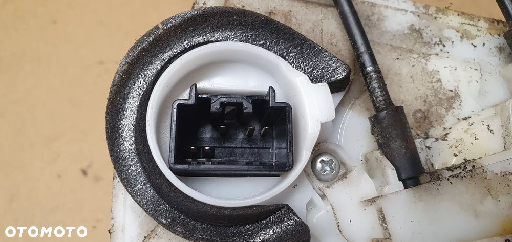 Zamek lewy tył tylny lewy 5 PIN Mazda 6 II - 5