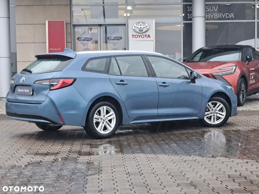 Toyota Corolla - 5