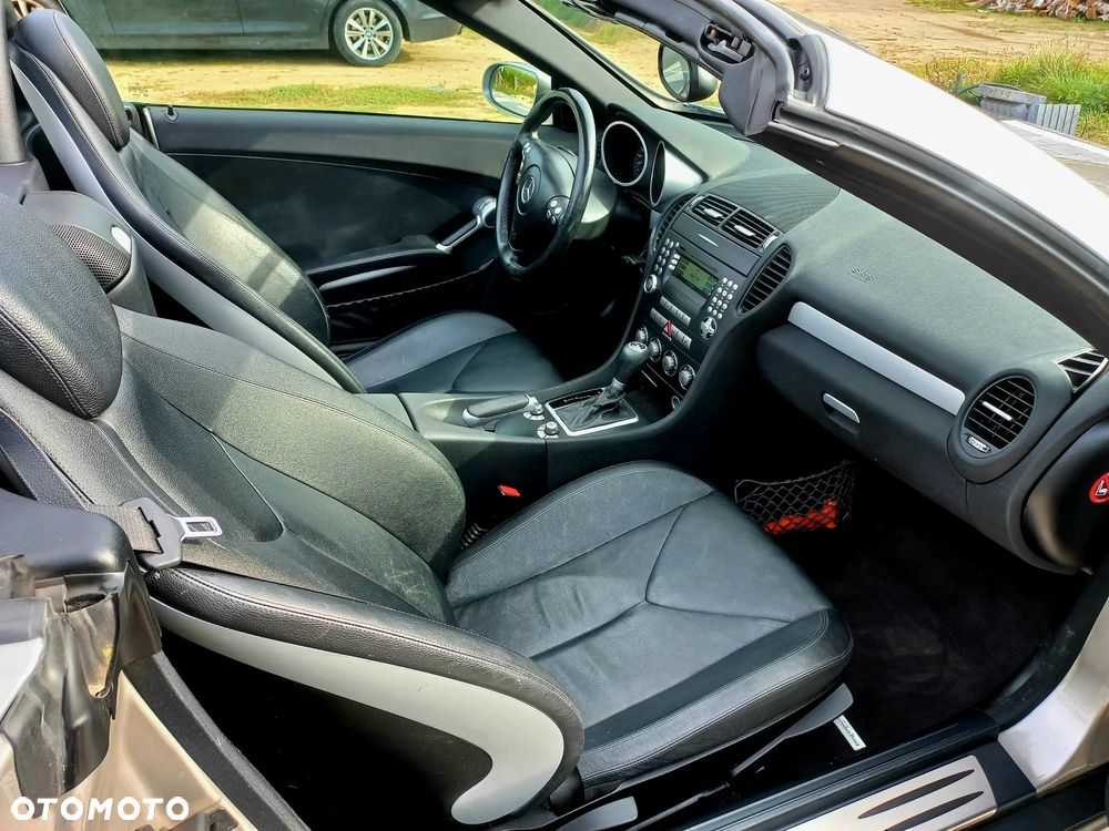 Mercedes-Benz SLK - 18