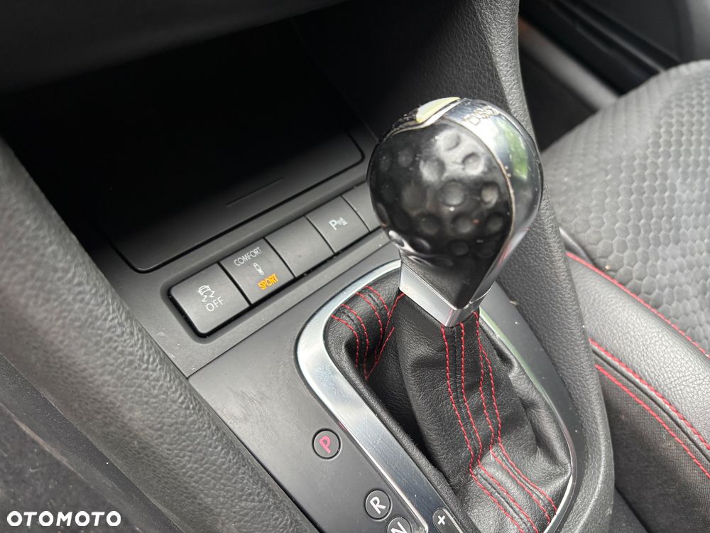 Volkswagen Golf 2.0 TSI GTI 35 DSG - 25