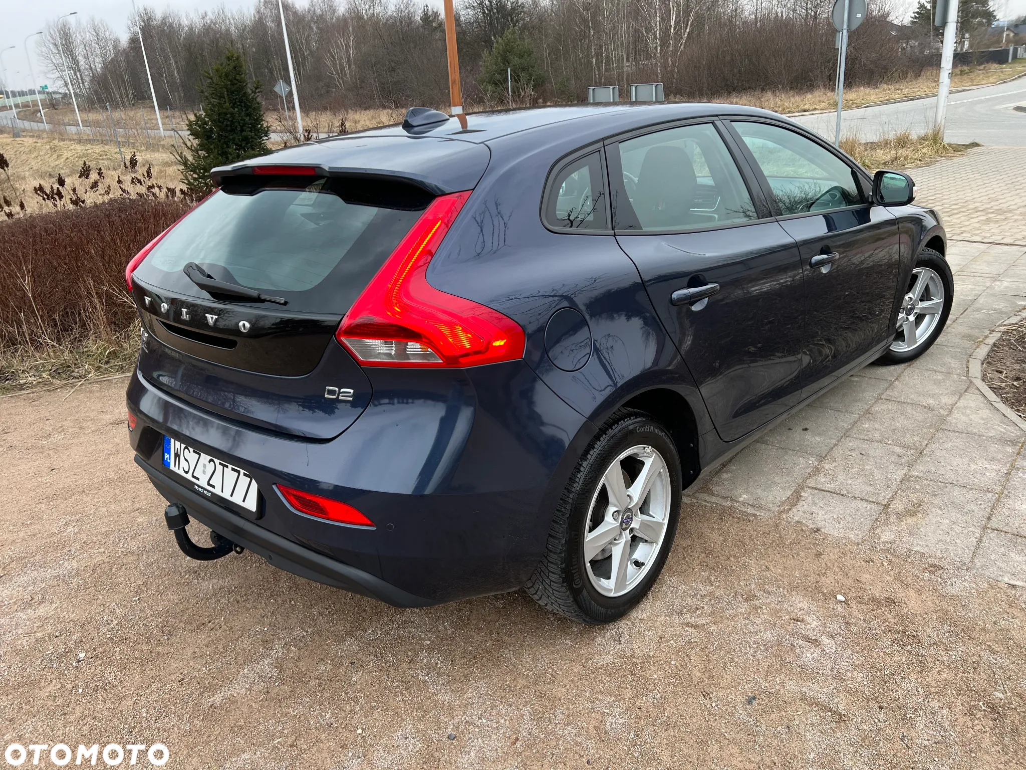 Volvo V40 D2 Momentum - 4