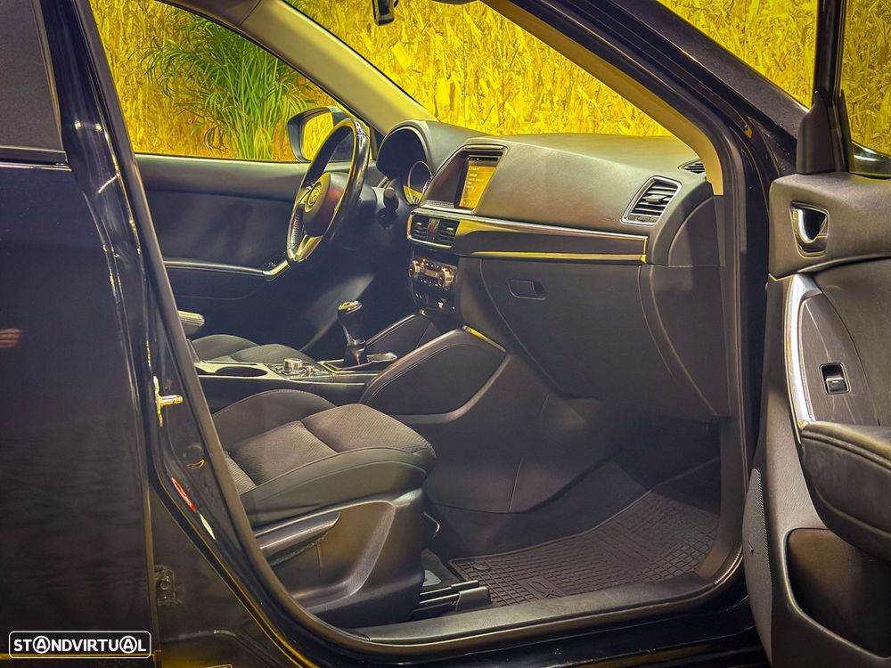 Mazda CX-5 2.2 D Essence - 11