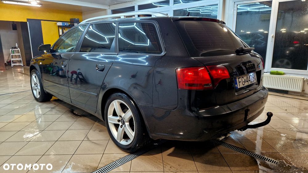 Audi A4 Avant - 4