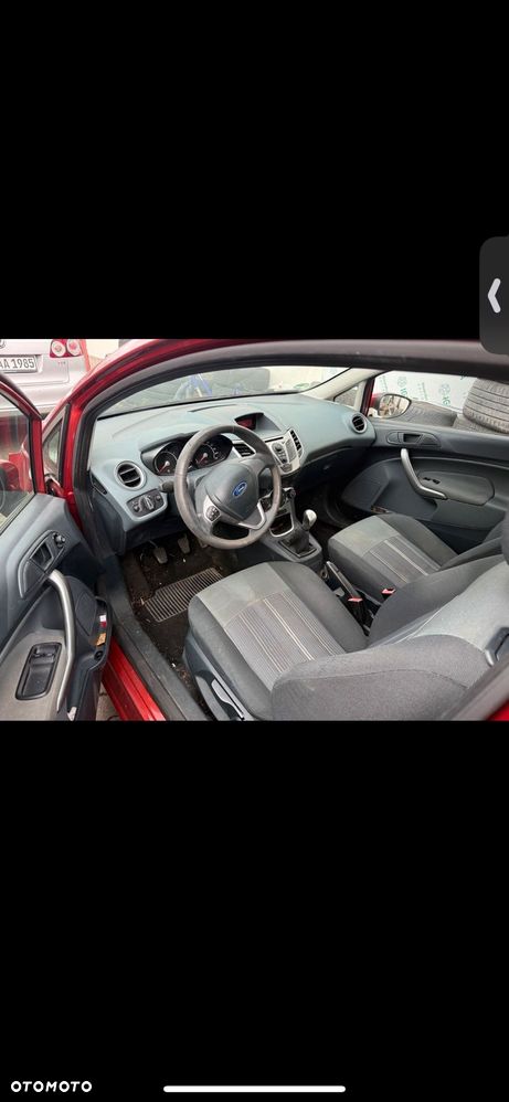 Ford Fiesta - 8