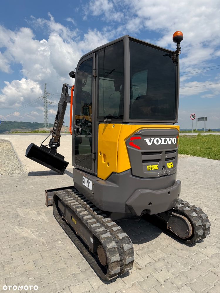 Volvo Ecr25d - 3
