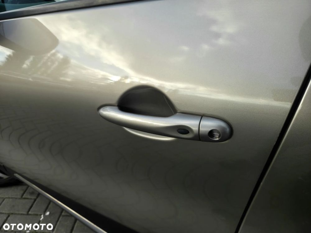 Renault Captur ENERGY dCi 90 Experience - 23