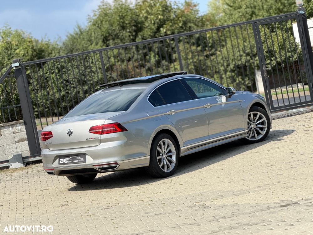 Volkswagen Passat 2.0 TDI DSG 4Motion R Executive - 11