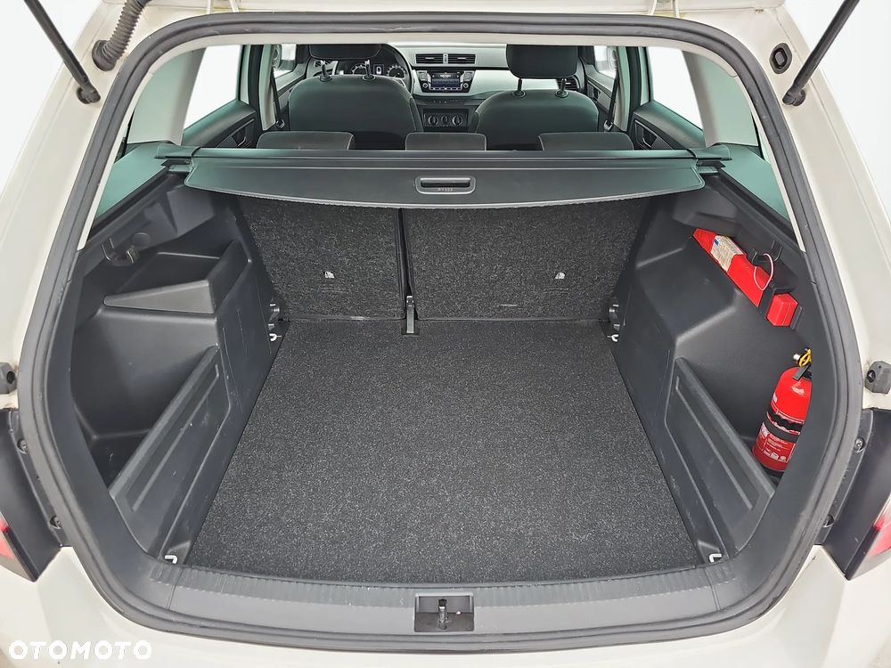 Skoda Fabia 1.0 TSI Ambition DSG - 12