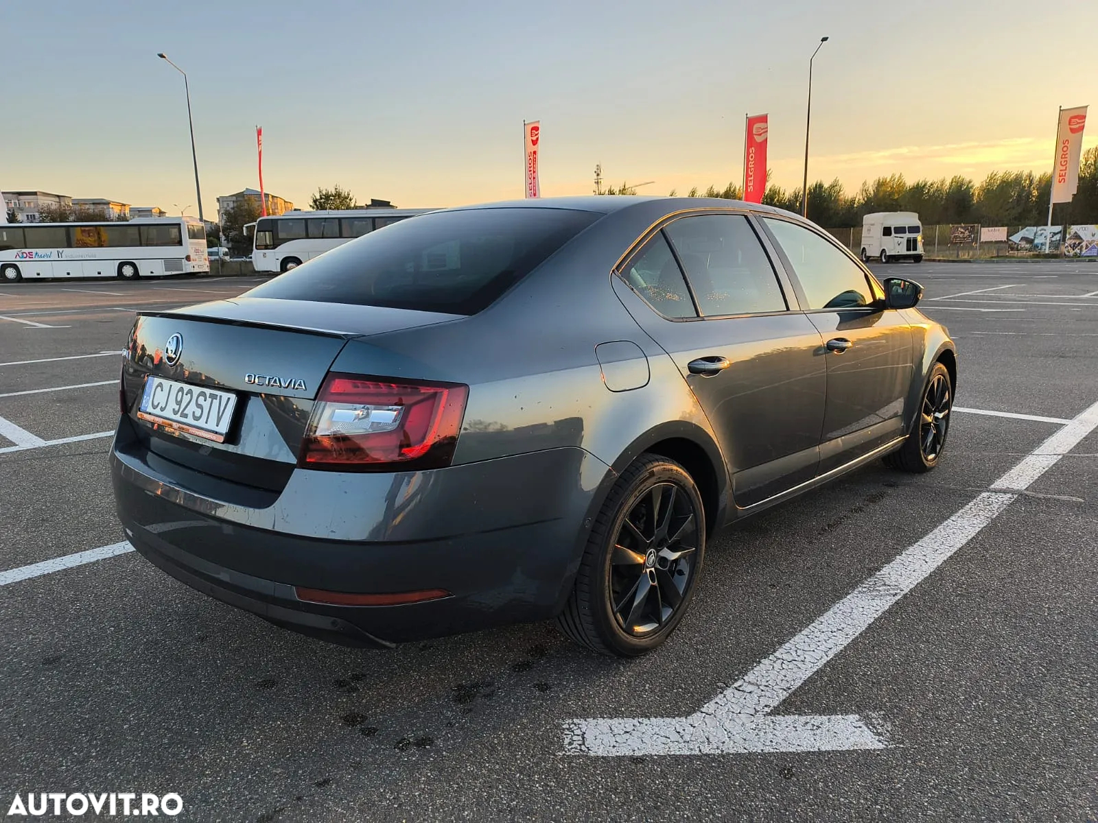 Skoda Octavia 2.0 TDI DSG Style - 5